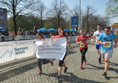 Schüler laufen einen Marathon