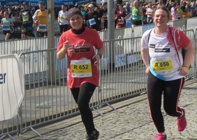 Schüler laufen einen Marathon