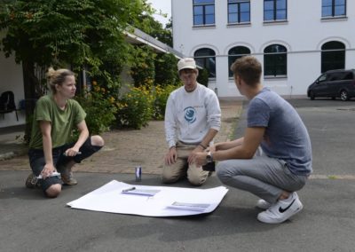 Schüler unterhalten sich