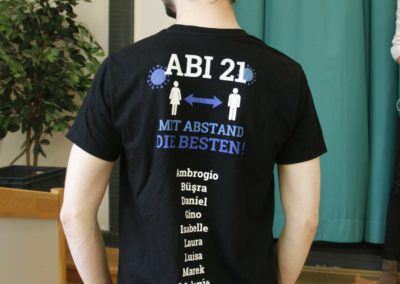 Schüler mit Abishirt