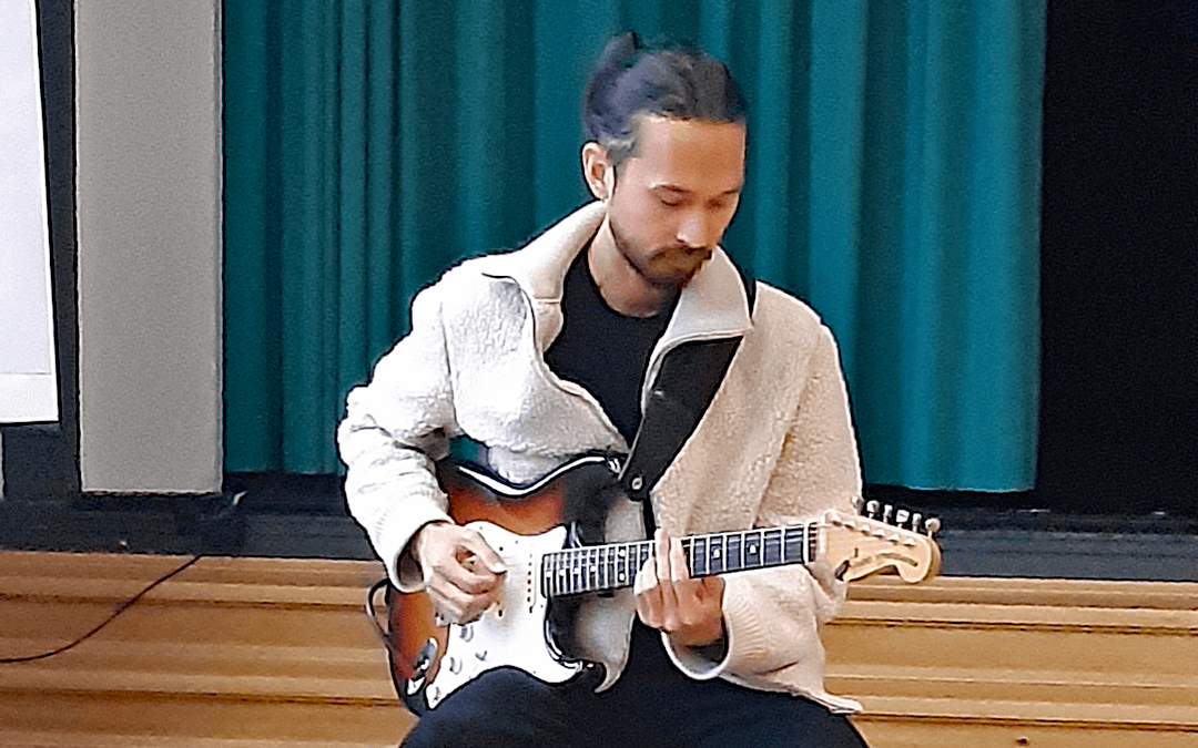 Wandaufkleber E-Gitarre – 84x84 Cm, Kaffee-Farbton, Abnehmbar, Vinyl, Für Wohnzimmer, Büro Oder Musikzimmer